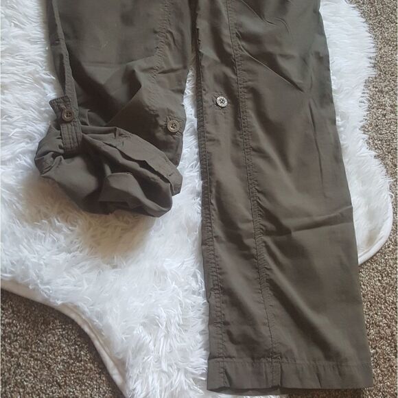The North Face Roll up Pants Lightweight Women’s Size Medium Outdoor Hiking - Picture 6 of 12